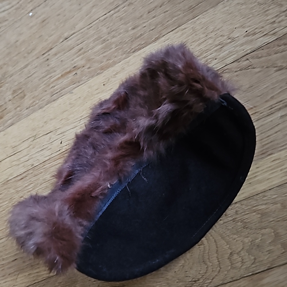 Vintage wool and rabbit visor hat - Picture 5 of 7